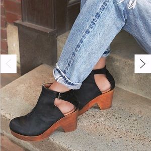 Free People Amber Orchard Clog Black leather